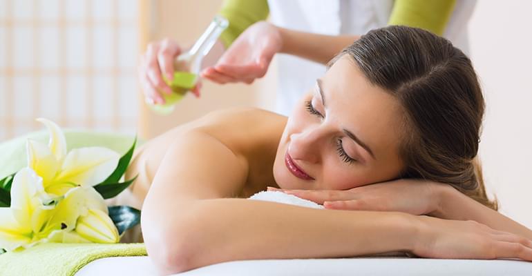 soin corps massage